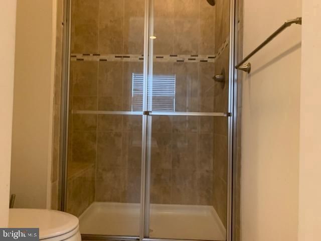 5315 DAVIS POINT LN, Greenbelt, MD 20770