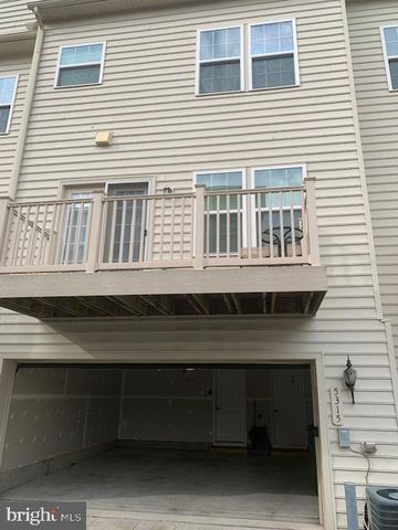 5315 DAVIS POINT LN, Greenbelt, MD 20770