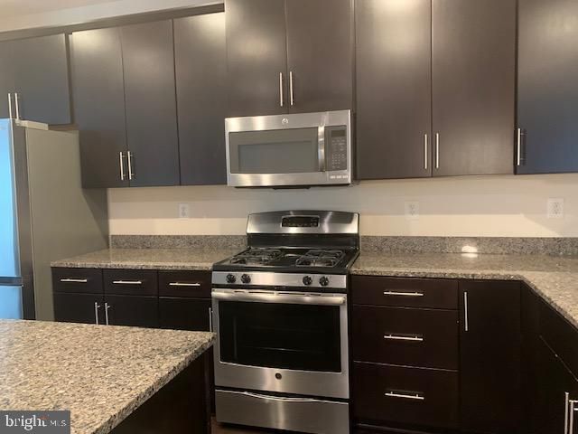 5315 DAVIS POINT LN, Greenbelt, MD 20770
