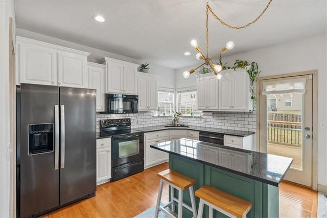 3901 NW Old Stagecoach Road, Kansas City, MO 64154