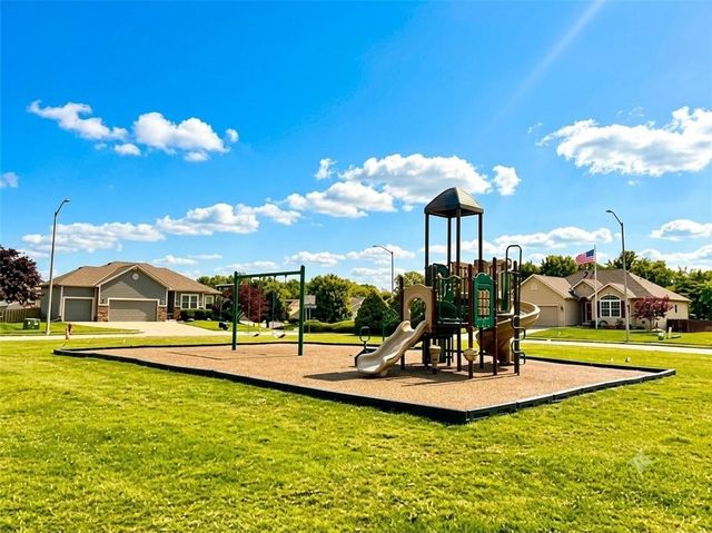 3901 NW Old Stagecoach Road, Kansas City, MO 64154