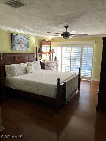 208 Baltusrol DR, Naples, FL 34113