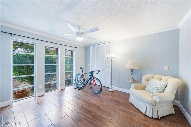 208 Baltusrol DR, Naples, FL 34113