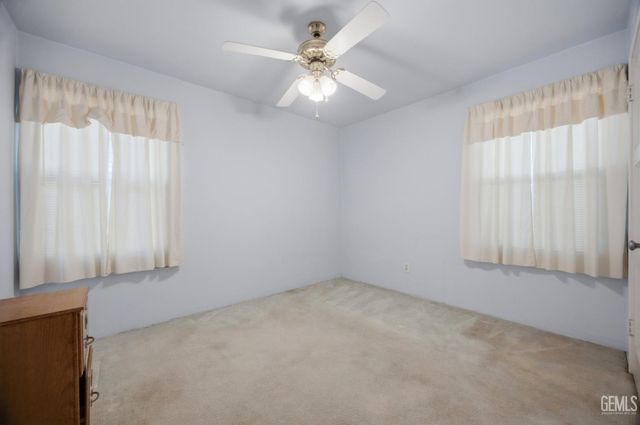 3060 Spruce Street, Bakersfield, CA 93301