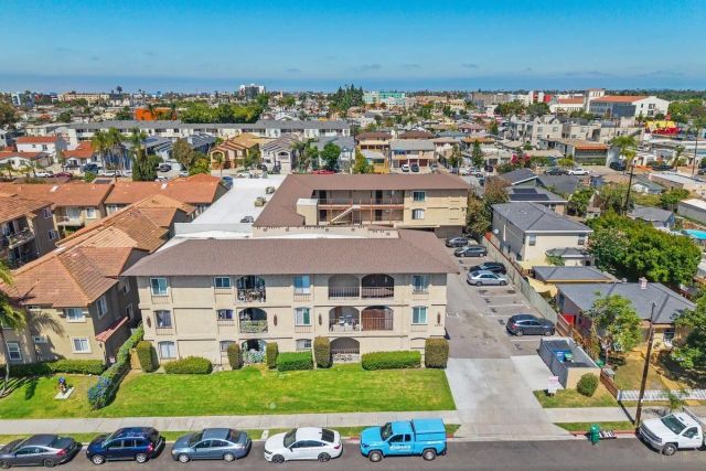 4240 Menlo Ave 19, San Diego, CA 92115