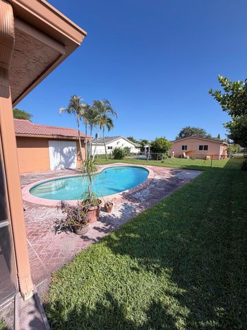 11020 NW 45th Street, Coral Springs, FL 33065