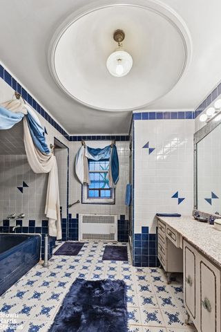 1702 E 28TH Street, New York City, NY 11229