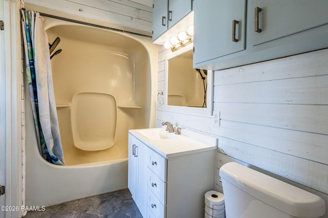 102 Whipple Avenue, Lafayette, LA 70508