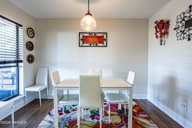 102 Whipple Avenue, Lafayette, LA 70508