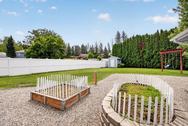 15820 E 23rd Ave, Spokane Valley, WA 99037
