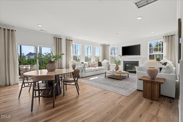 1421 Green Cypress Drive 40, Zebulon, NC 27597