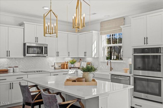 1421 Green Cypress Drive 40, Zebulon, NC 27597