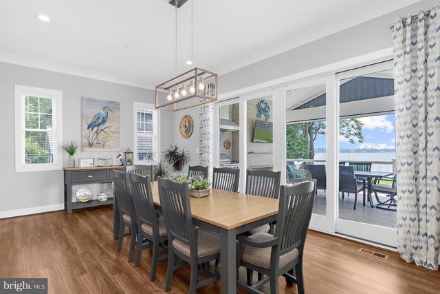 7429 BAY FRONT RD, Sparrows Point, MD 21219