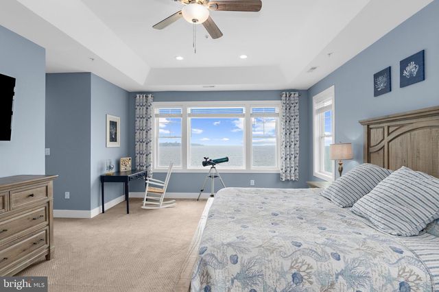 7429 BAY FRONT RD, Sparrows Point, MD 21219