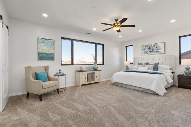 220 Grand Canyon Drive, White Rock, NM 87547