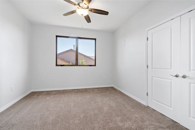 220 Grand Canyon Drive, White Rock, NM 87547