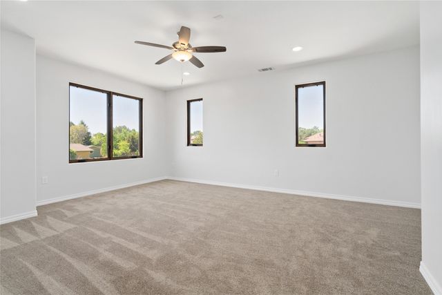 220 Grand Canyon Drive, White Rock, NM 87547