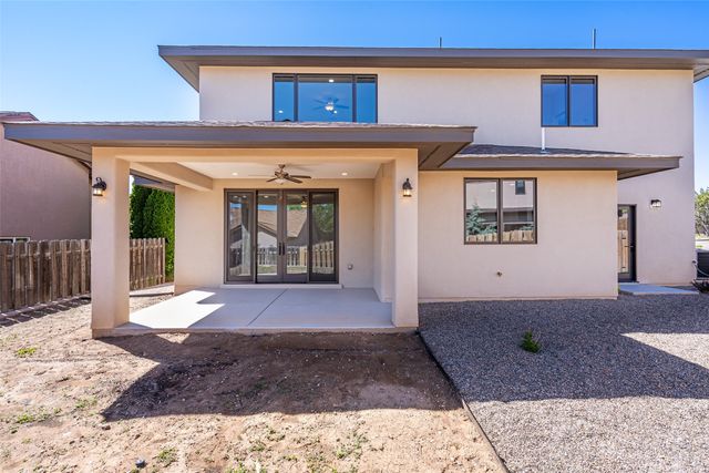 220 Grand Canyon Drive, White Rock, NM 87547