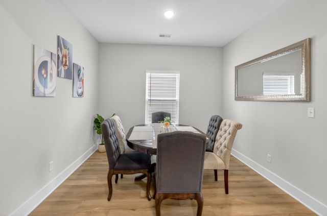 336 Turfway Park, Gallatin, TN 37066