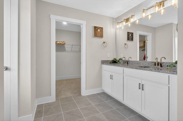 336 Turfway Park, Gallatin, TN 37066