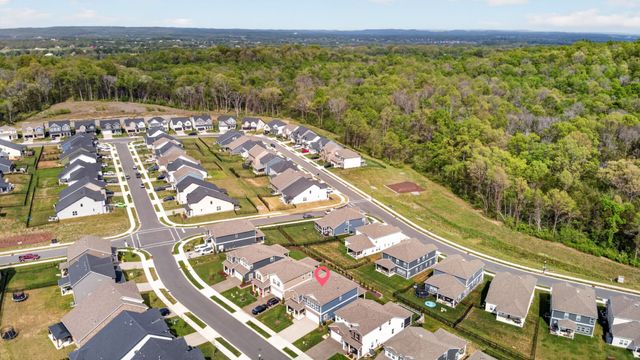 336 Turfway Park, Gallatin, TN 37066