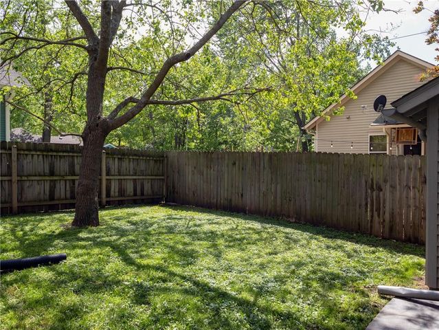 2035 Barker Avenue, Lawrence, KS 66046