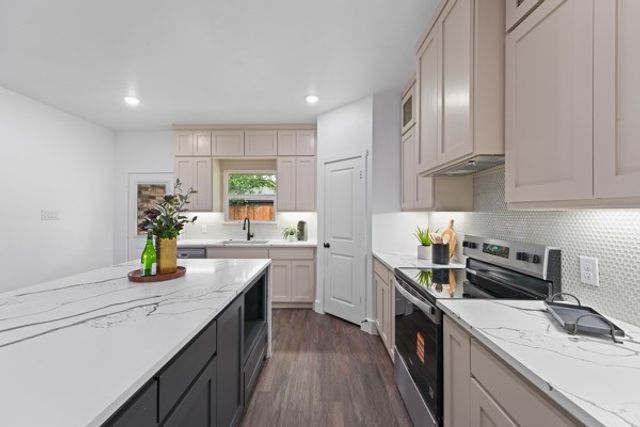 315 E Alamo, Terrell, TX 75160