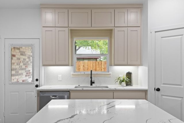 315 E Alamo, Terrell, TX 75160