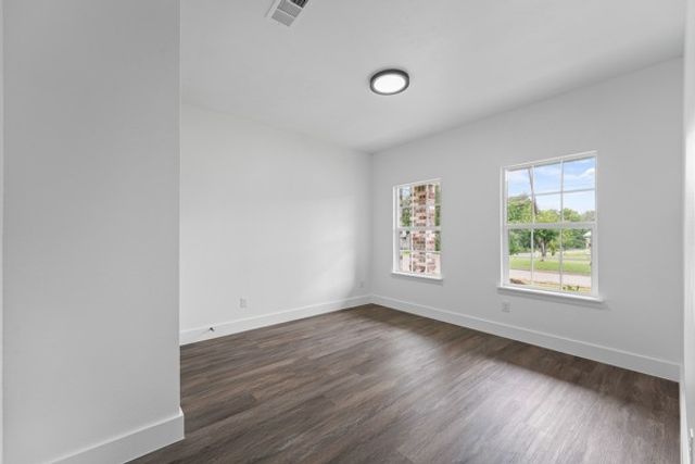315 E Alamo, Terrell, TX 75160