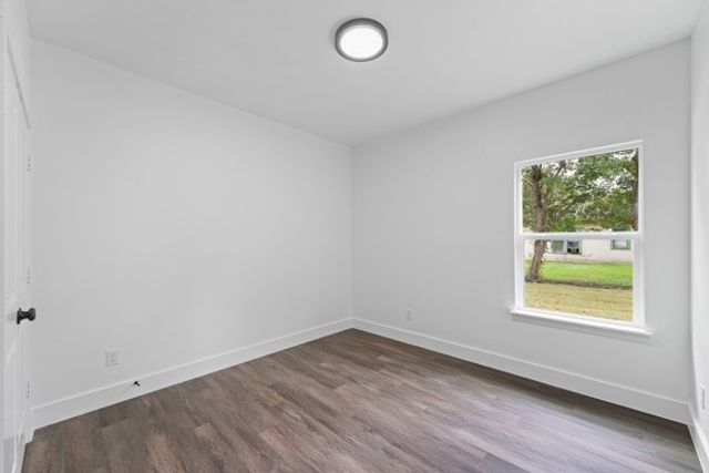 315 E Alamo, Terrell, TX 75160