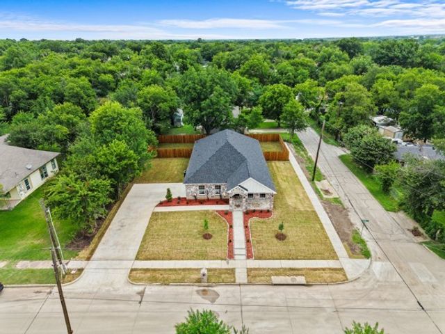315 E Alamo, Terrell, TX 75160
