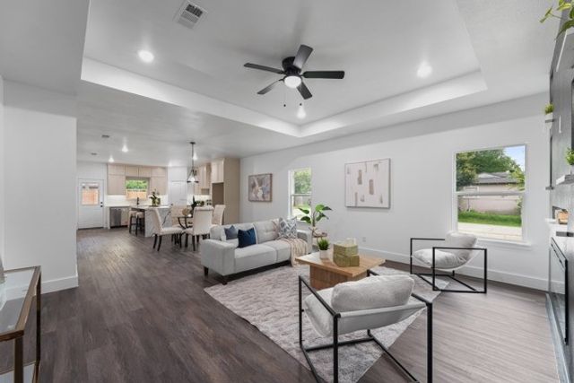 315 E Alamo, Terrell, TX 75160