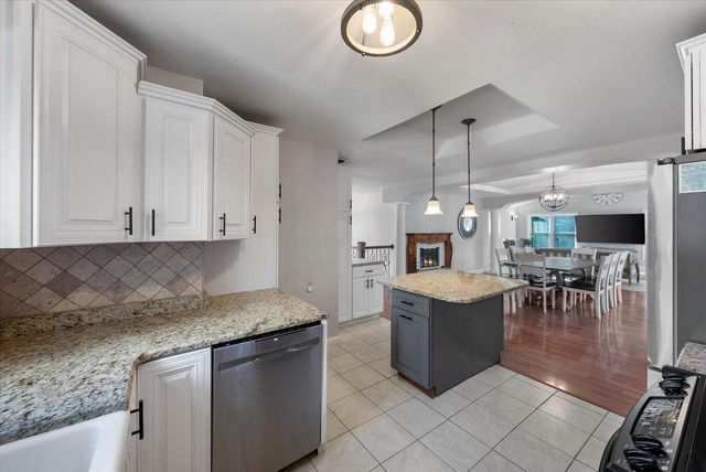 W6679 Red Fox RUN, Plymouth, WI 53073