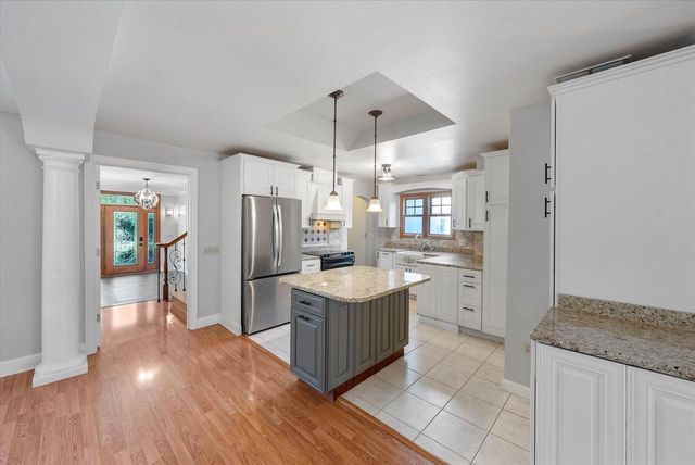 W6679 Red Fox RUN, Plymouth, WI 53073