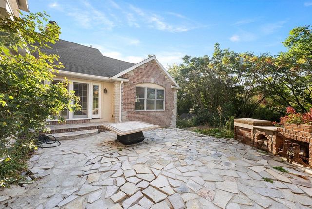 W6679 Red Fox RUN, Plymouth, WI 53073