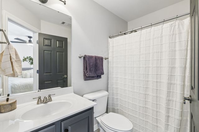 1108 Rossifer Ct, Gallatin, TN 37066