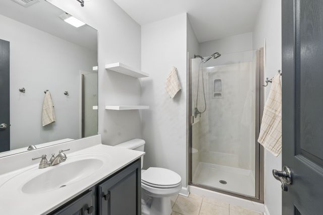 1108 Rossifer Ct, Gallatin, TN 37066