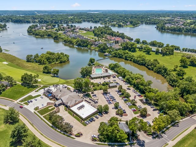 1108 Rossifer Ct, Gallatin, TN 37066