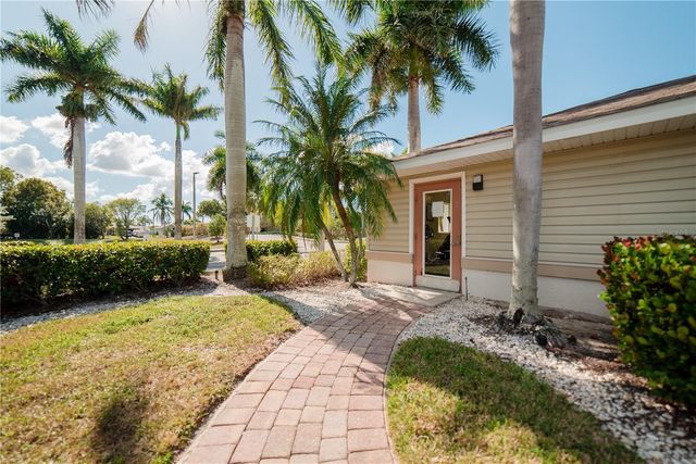 1771 FOUR MILE COVE PARKWAY 1031, Cape Coral, FL 33990