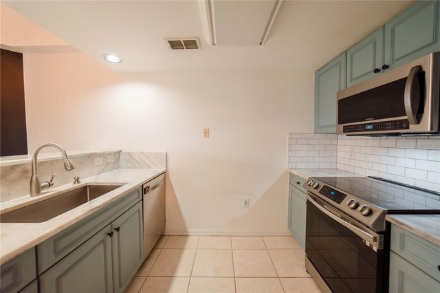 1771 FOUR MILE COVE PARKWAY 1031, Cape Coral, FL 33990