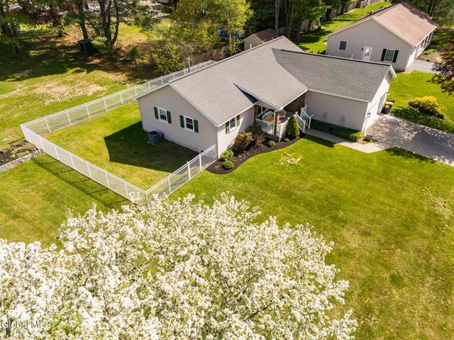 1 Shallow Creek Road, Queensbury, NY 12804