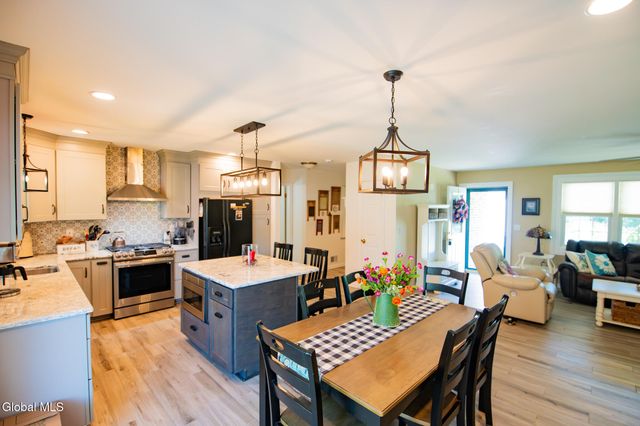 1 Shallow Creek Road, Queensbury, NY 12804