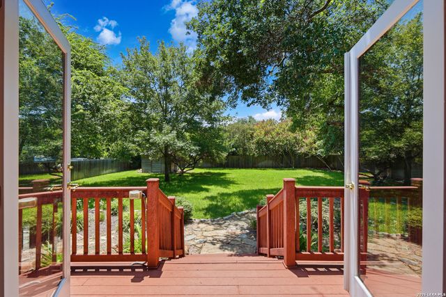 252 Wyanoke Dr, San Antonio, TX 78209
