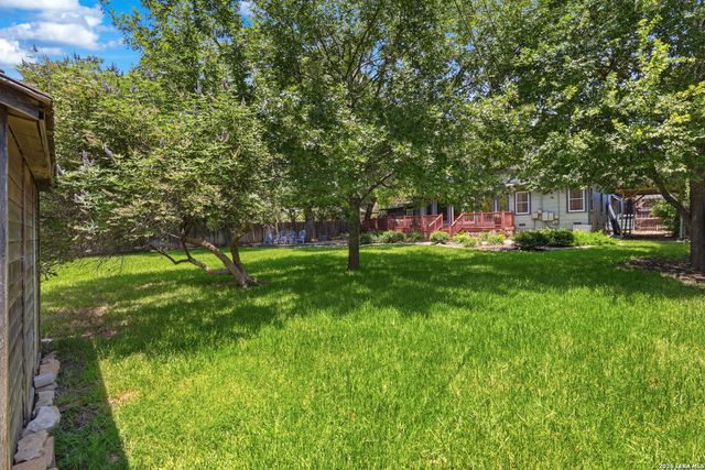 252 Wyanoke Dr, San Antonio, TX 78209