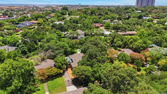 252 Wyanoke Dr, San Antonio, TX 78209