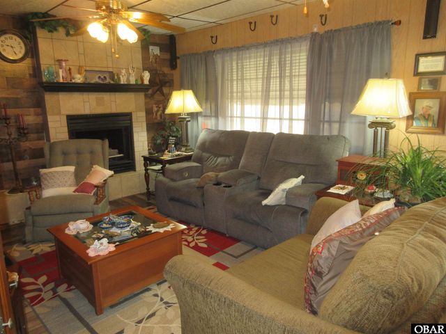 9036 Caratoke Highway, Harbinger, NC 27941