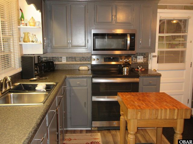 9036 Caratoke Highway, Harbinger, NC 27941