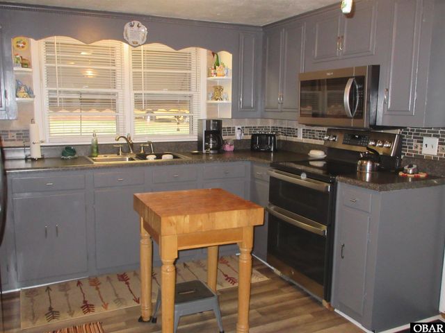 9036 Caratoke Highway, Harbinger, NC 27941