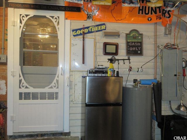 9036 Caratoke Highway, Harbinger, NC 27941