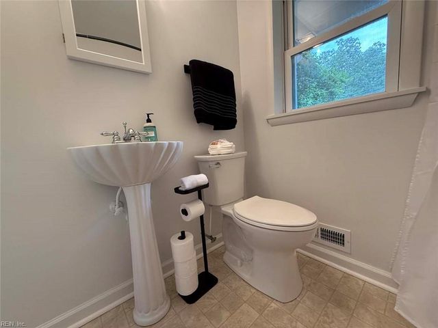 229 Tyler Brooks DR, Williamsburg, VA 23185